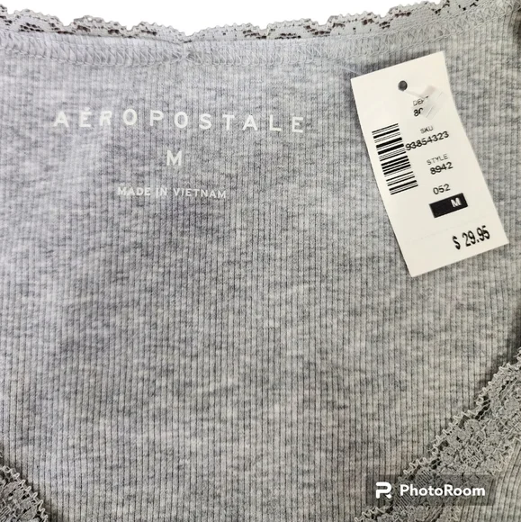 NWT Aero Crop Top​ - Picture 5 of 6